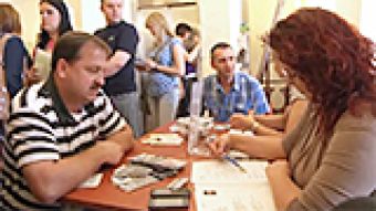 Oblężenie targów pracy