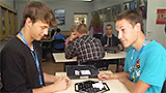 Pokaz gier logicznych w bibliotece