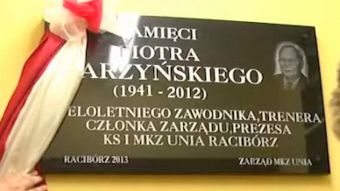 Odsłonięto tablicę upamiętniającą Piotra Starzyńskiego