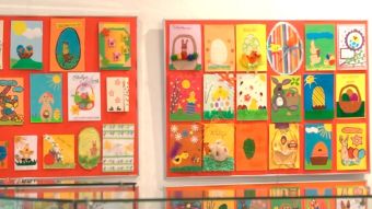 Pisanki, palmy i kartki w muzeum
