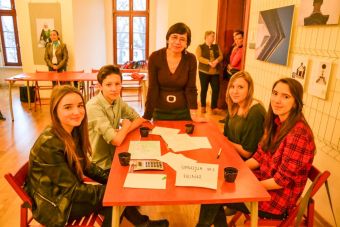 Czy leci z nami pilot