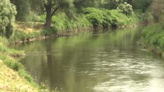 Czego nie należy robić nad wodą?