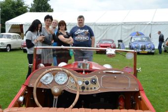 Zlot zabytkowych pojazdów w Zabełkowie