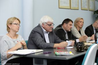 Rada gospodarcza konsultuje