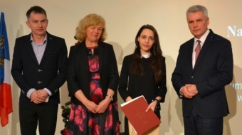 Stypendyści premier z dyplomami