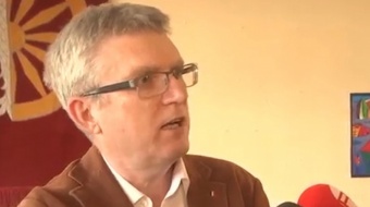 Zostaje nowy rozkład