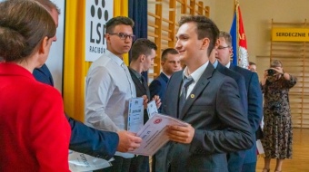 Powiatowa inauguracja w ZSO nr 1