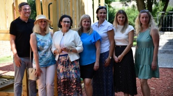 Plac zabaw przy zamku