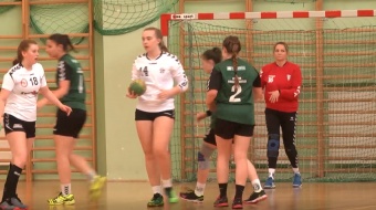 "Przaja handballowi"