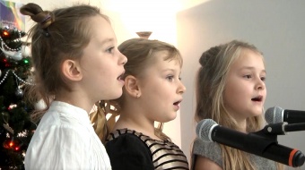 Kolędowanie w bibliotece