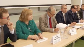 Zespół do walki z niską emisją