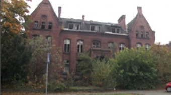 Nie ma zgody na zabezpieczenie budynku starego szpitala