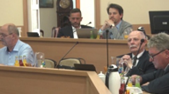 Wyróżnienia, goście i dyskusje