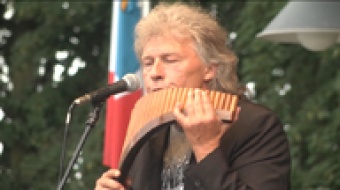 Zamkowy dziedziniec oczarowany muzyką