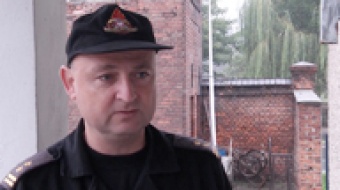 Zamontuj czujkę tlenku węgla