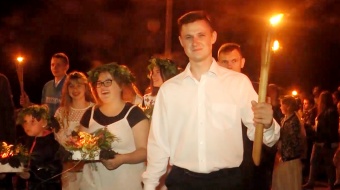 Panny puszczały wianki